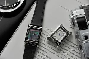 Vario VERSA Reversible Dual Time Silver-Black Mother of Pearl Watch