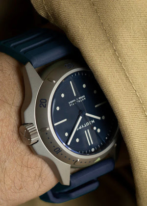 LM01 Type D Acier et cadran Bleu
