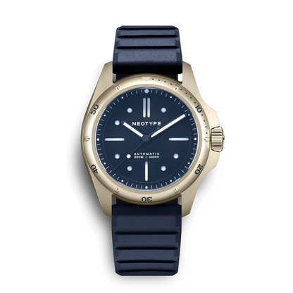 LM01 Type D Acier PVD Or et cadran Bleu
